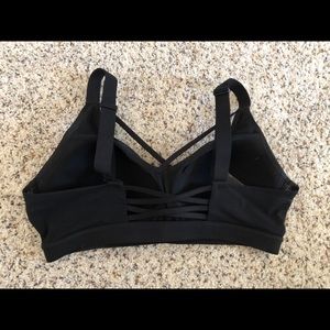 Victoria’s Secret strappy sport bra 34B